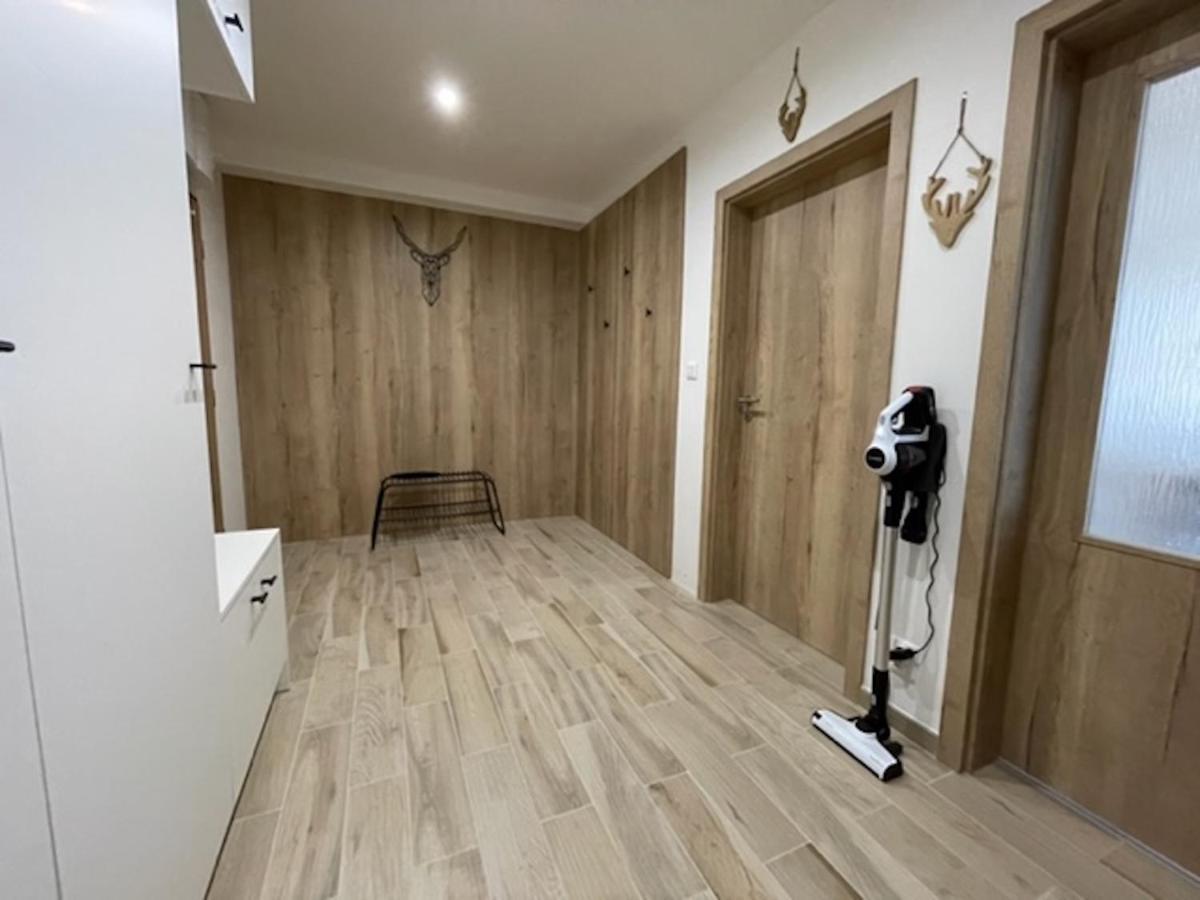 Klinovec Apartments Luxury Loucna pod Klinovcem Exterior photo